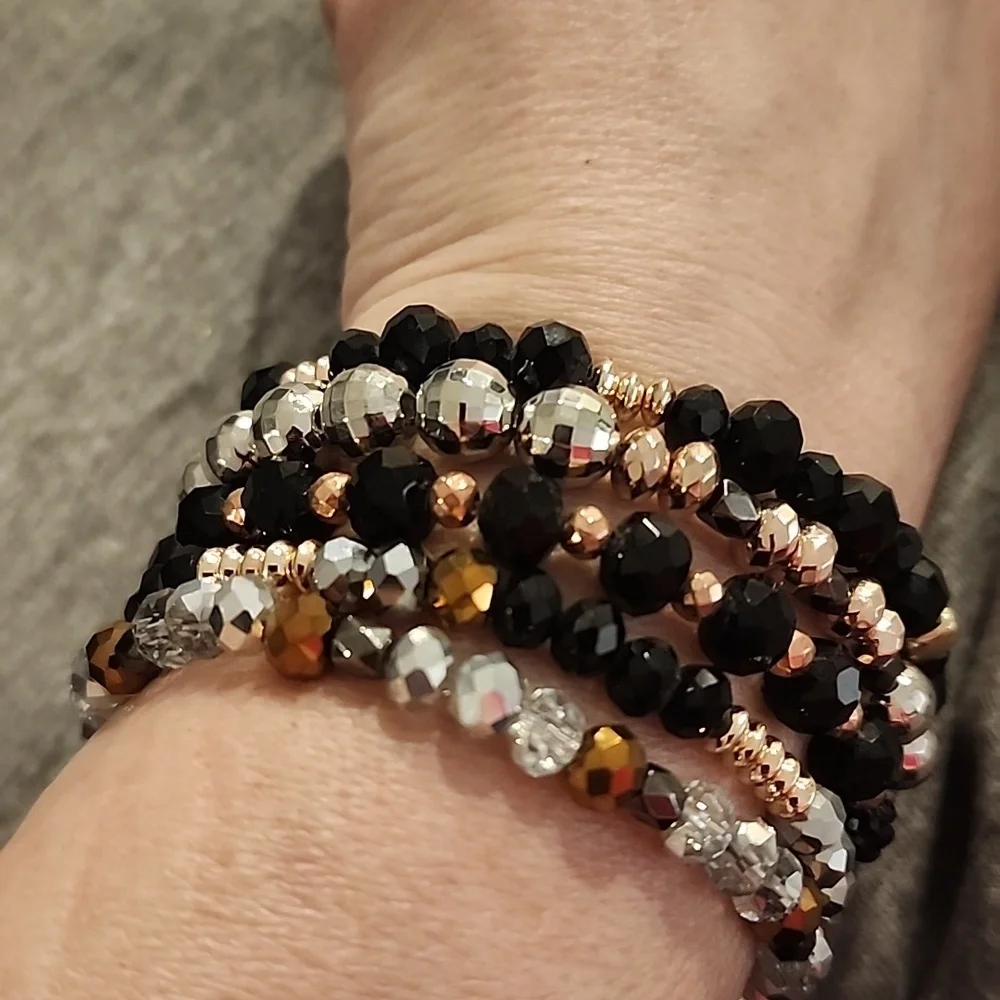 Stackable stretch bracelets - Picture 2 of 3